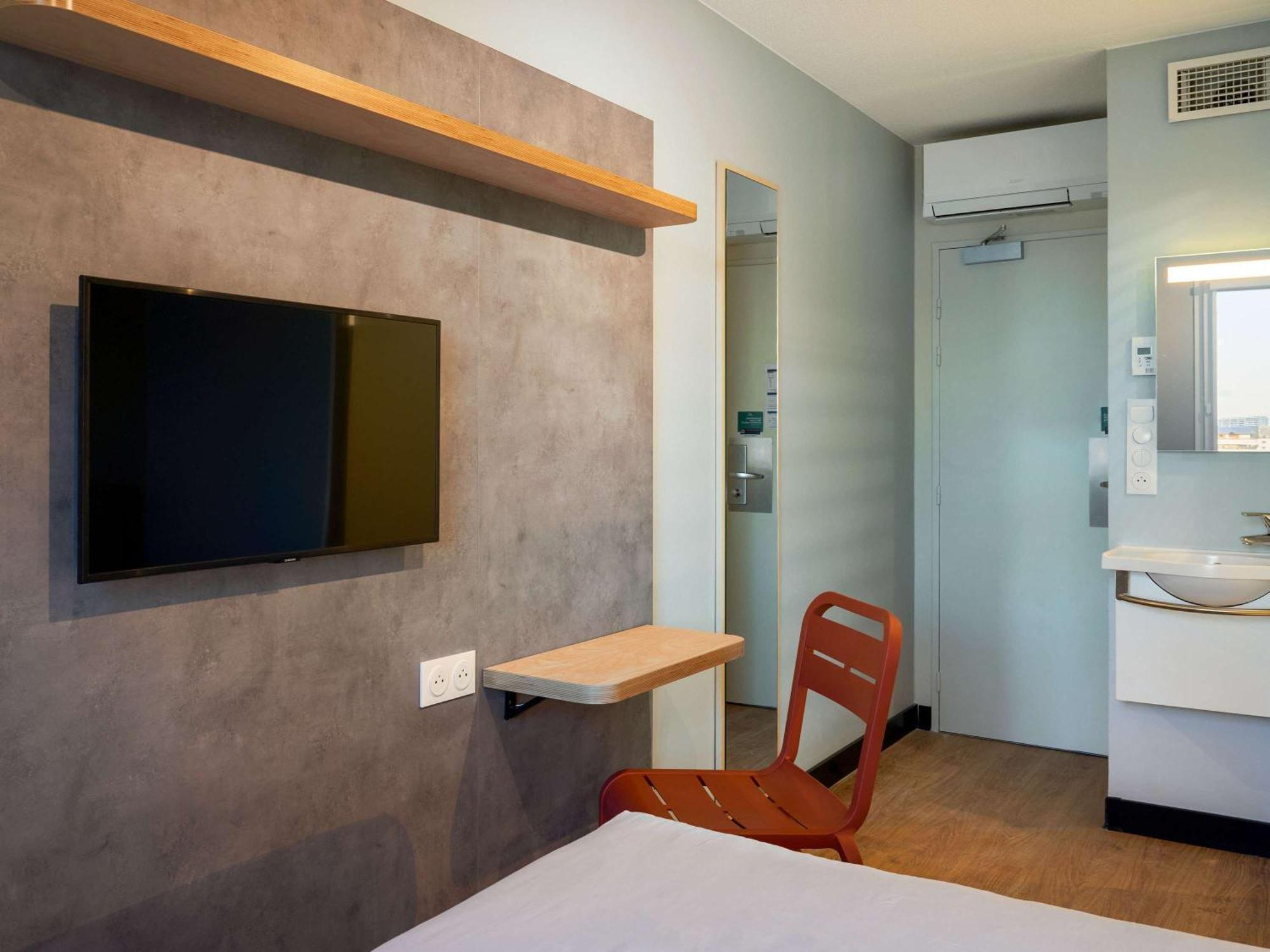 Ibis Budget Issy Les Moulineaux Paris Ouest Ngoại thất bức ảnh